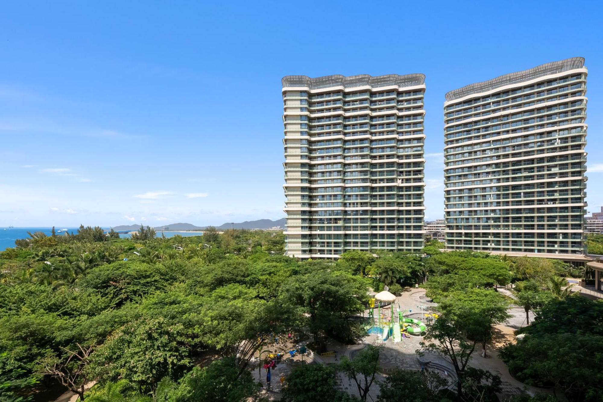 Elnob Seaview Aparthotel Hai Tang Bay Sanya Bagian luar foto