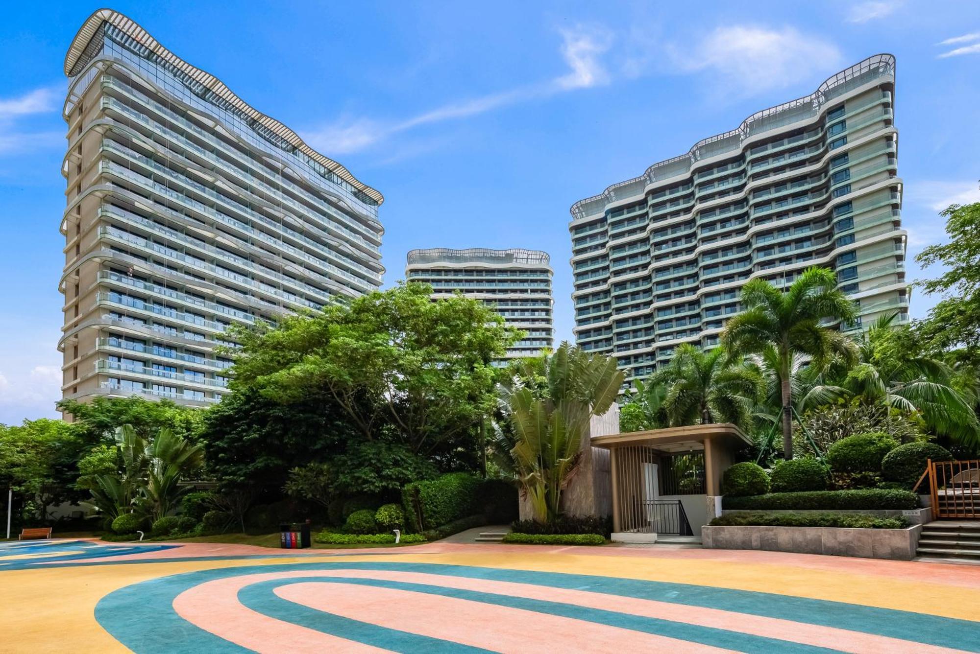 Elnob Seaview Aparthotel Hai Tang Bay Sanya Bagian luar foto